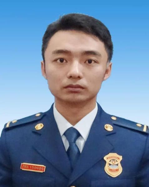 昔日校园骄子，今朝消防救援尖兵